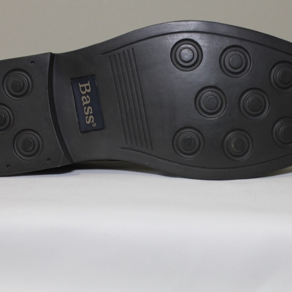 G H Bass Saddle Oxfords Size 9.5 M